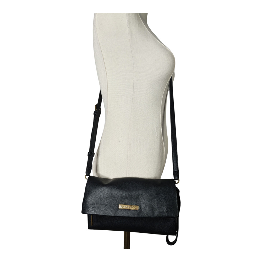 FRYE and Co. Flap Wristlet Crossbody Bag Black - Picture 3 of 7
